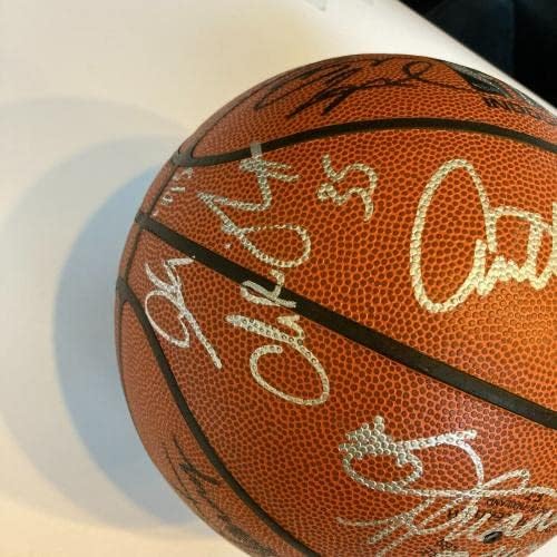 1993-94 Отборът на Лос Анджелис Лейкърс Подписа договор с Сполдингом по баскетбол НБА Баскетболни топки с автографи